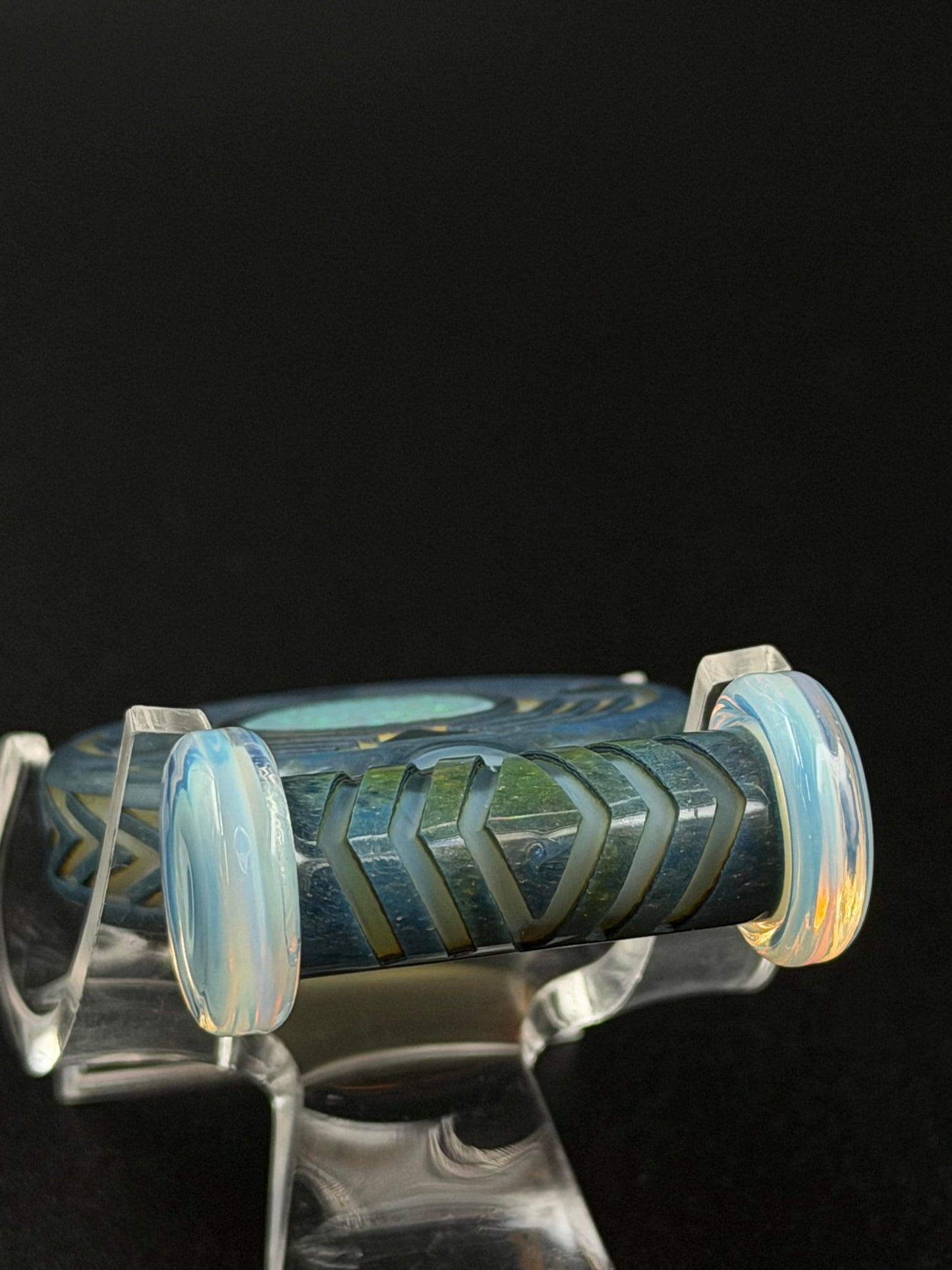 Glass Maze - Opaline Pendant