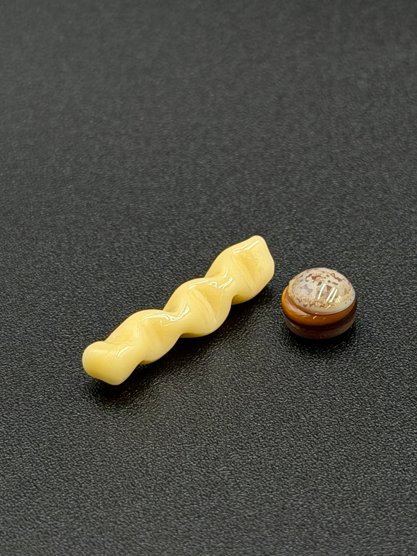 Mateo Gonzalez Glass – Cheeseburger and Fry Terp Pillar and Pearl Set