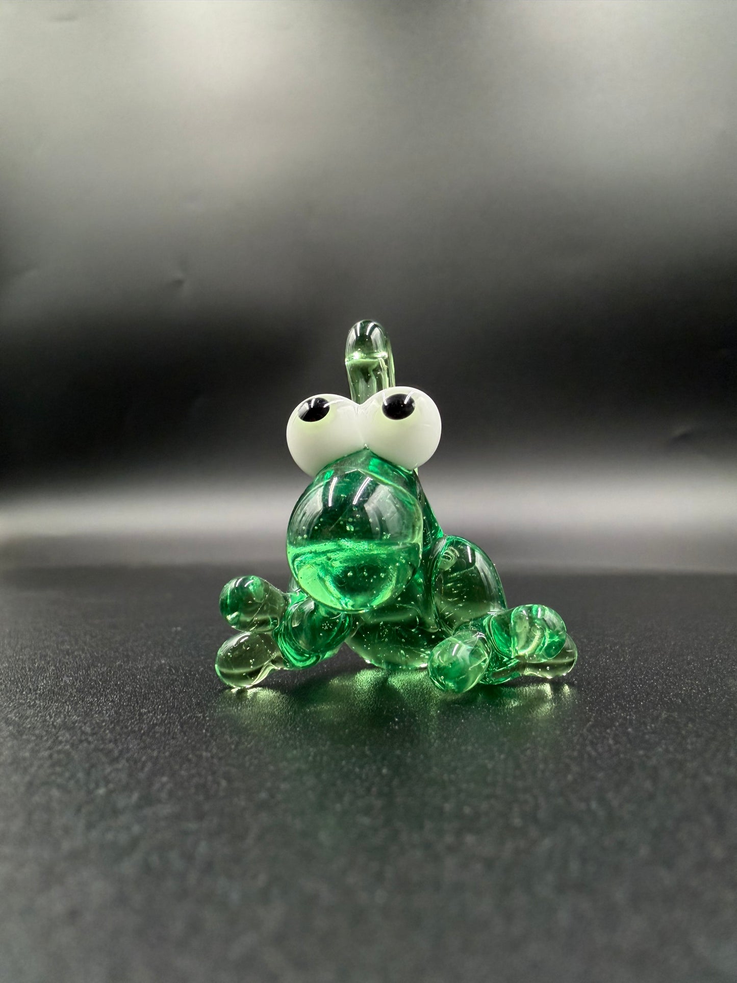 Mateo Gonzalez Glass – Nerd Pendant (Green)